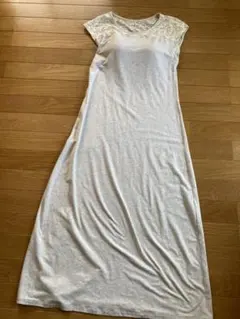 ロングワンピース　GU 夏　Sサイズ　白系
