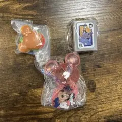 ディズニーリゾート限定　カプセルトイ　ハロウィン　フード　キーホルダー