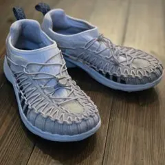 【使用少】KEEN ユニークスニーク 27cm リバースプロジェクト コラボのサムネイル