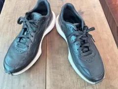 COLE HAAN ウィングチップ スニーカー ブラック8.1/2のサムネイル