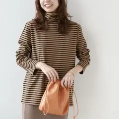 ハイネックボーダープルオーバー
