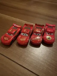ライトニング・マックィーン ミニカー 4台セット