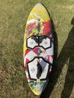 発送は不可！直接お引き取り限定。 ウインドサーフィンウェイブボード