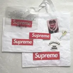Supreme ショッパー　ステッカー