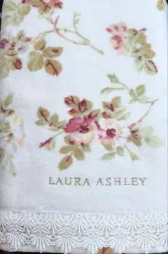 ローラアシュレイ❤︎アンジェリカ❤︎レース付きバスタオル