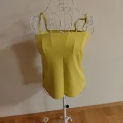 LLサイズ明るい緑のキャミソール