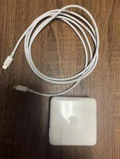 Apple純正 61W USB-C 電源アダプタ/ USB-C 充電ケーブル