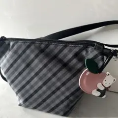 完売familiar ファミリア ショルダーバッグ 黒チェックのサムネイル