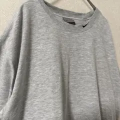 00s nike ワンポイント　tシャツ 刺繍　y2k 古着　ビンテージ