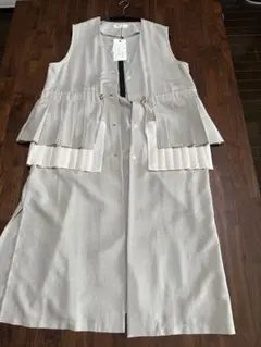 新品タグ付】エイミーロウ✨フリルブルゾン バイカラー バックギャザー 