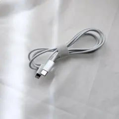 USB-C to Lightningケーブル 1m ホワイト