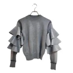 美品 長袖ニット プルオーバー M グレー フリルスリーブ 華やか おしゃれ