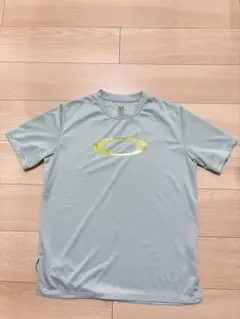【UPF50+ 】OAKLEY Tシャツ ライトグレー 半袖 ロゴプリント　Mのサムネイル
