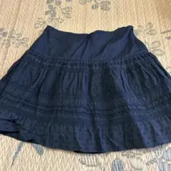 黒ミニスカートのサムネイル