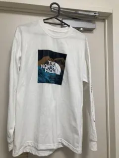 THE NORTH FACE ロングスリーブデジタルロゴティー　白　M