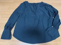 ジーナシス　ダークグリーン　Vネック　長袖ブラウス　フリーサイズ