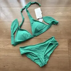 UNIQLO ビキニ 水着のサムネイル