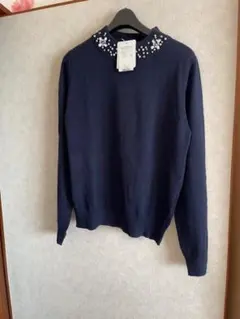 新品未使用ビジュー付きネイビー長袖ニットセーターｌ
