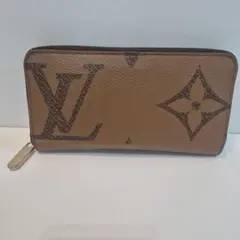 【新品未使用】お値下げ不可⚠️ 大人気モデル❣️モノグラム ジャイアント ジッピー 2025年最新】ジャイアントモノグラムの人気アイテム - メルカリ