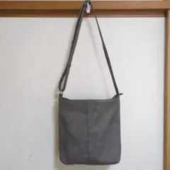 ブルーブルーエ　ショルダーバッグ　グレージュ