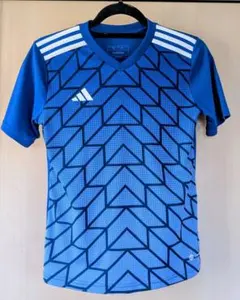 アディダス/adidas　Tシャツ サイズ150cm　サッカ　　　ー　送料無料のサムネイル