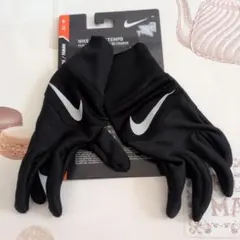 1【大人気激安殺到】新品スマホタッチ対応NIKEナイキランニング手袋黒