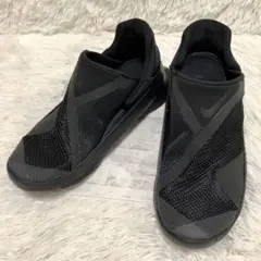 希少 美品 NIKE ゴーフライイーズ スリッポン オールブラック 24.5
