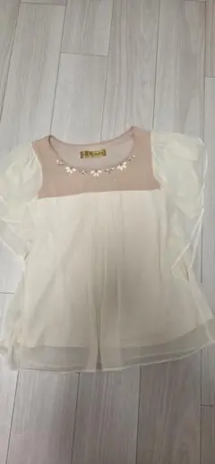 CECIL McBEE ビーズ装飾 半袖ブラウス　Mサイズ