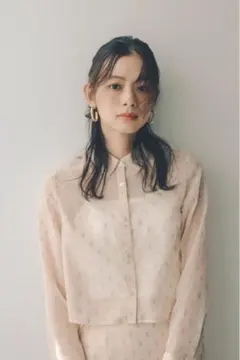 【NATURAL BEAUTY BASIC 】シアーラメジャガードセットアップのサムネイル