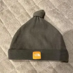 THE NORTH FACEカーキ ノット付きニット帽