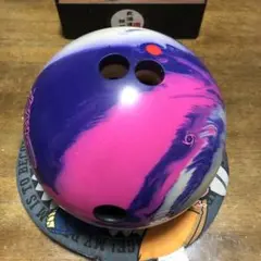 ION MAX ボウリングボール 紫とピンク