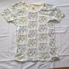 Forever 21 猫柄 半袖Tシャツのサムネイル