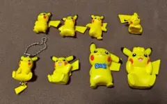 ピカチュウ マスコット 8体セット