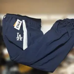 MLB LA ロサンゼルスドジャースネイビー　ナイロンパンツ