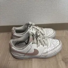 NIKE レディース　スニーカー