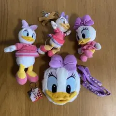 デイジーダック ぬいぐるみバッチ　パスケース　キーチェーン　５点セット　まとめ