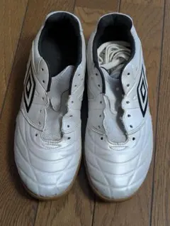 Umbro サッカーシューズ ホワイト