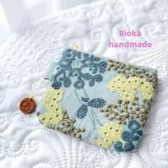 ポーチ（ティッシュケース) ⚮̈ ミナペルホネン happy camouflage