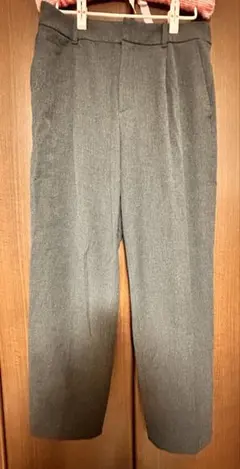 タックテーパードパンツ スラックス