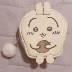ちいかわGU うさぎ ポーチのサムネイル