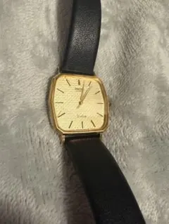 【稼働品】SEIKO Dolce ヴィンテージ 腕時計　 タンク　90s
