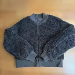 UNIQLOダークグリーンボアジャケット ジップアップ