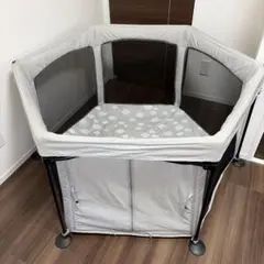 折りたたみ式 六角形ベビーサークル 雲模様