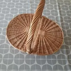ラタン製オーバルバスケット