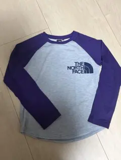 THE NORTH FACE ラグランTシャツ 140