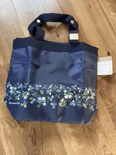 【コメント割あり】Afternoon Tea 花柄クーラーバッグ ネイビー M