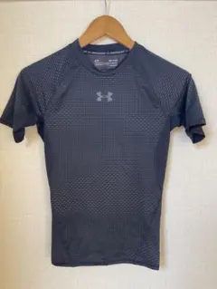 UNDER ARMOUR メンズ　Sサイズ　トレーニングウェア