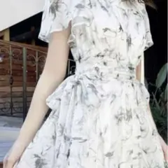 michellMacaron 花柄ワンピース