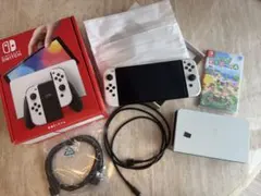 Nintendo Switch 有機ELモデル ホワイト本体+ どうぶつの森‼️