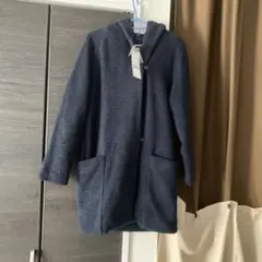 新品未使用タグ付きフード付きネイビー色フーデッド　ガウン　コートguジーユー